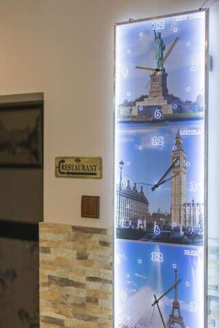 Отель Hotel Triumph Брэила-7